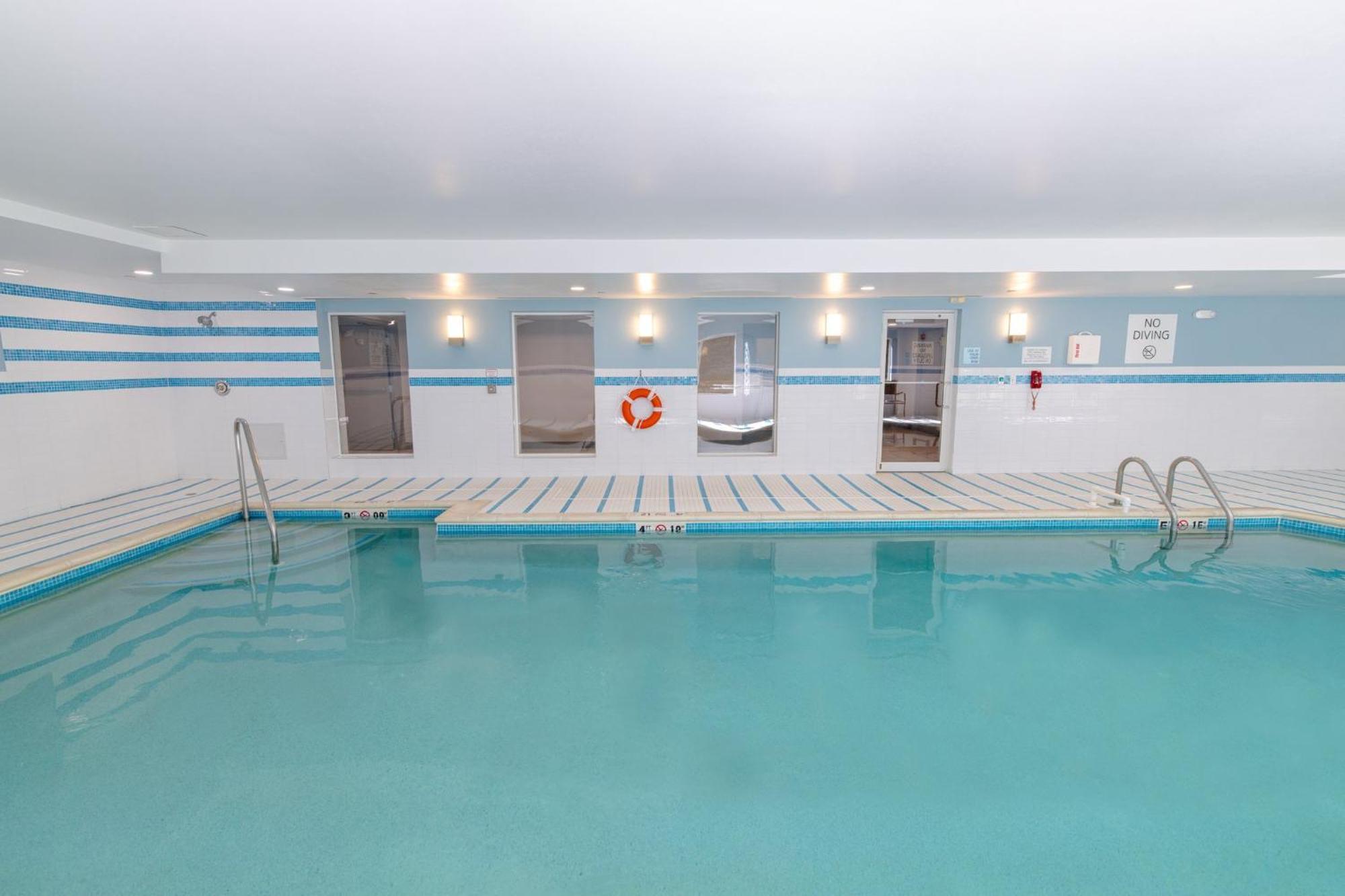 Holiday Inn Express - Neptune By Ihg Exterior photo