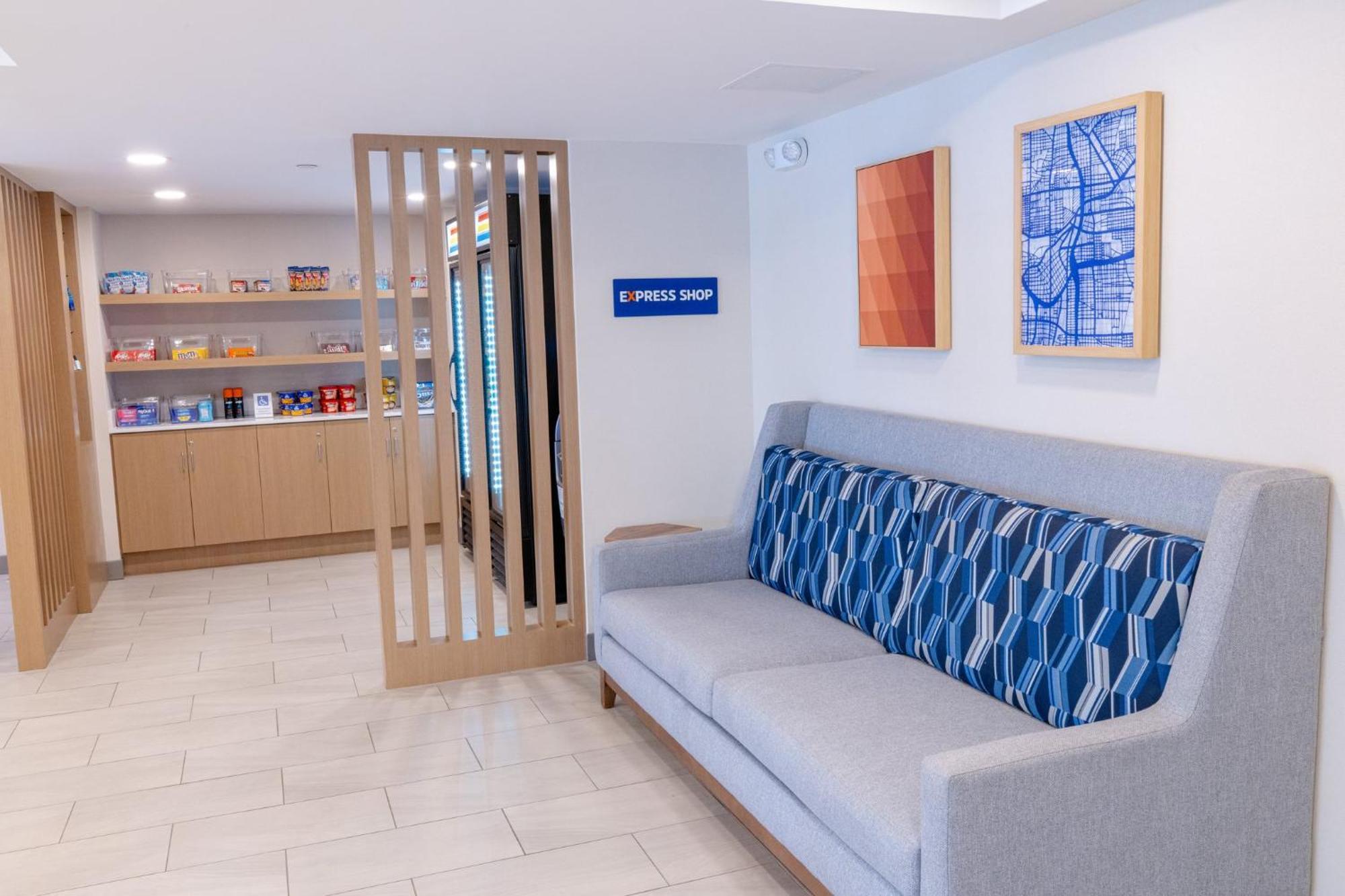 Holiday Inn Express - Neptune By Ihg Exterior photo