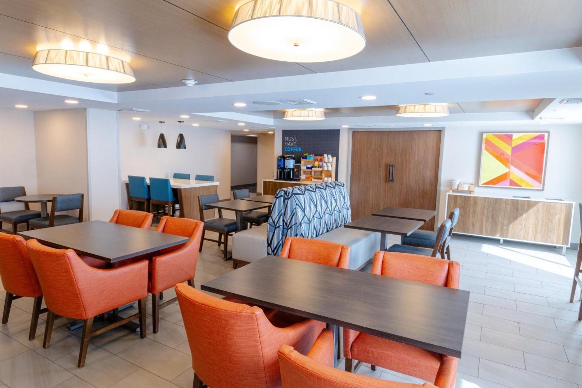 Holiday Inn Express - Neptune By Ihg Exterior photo