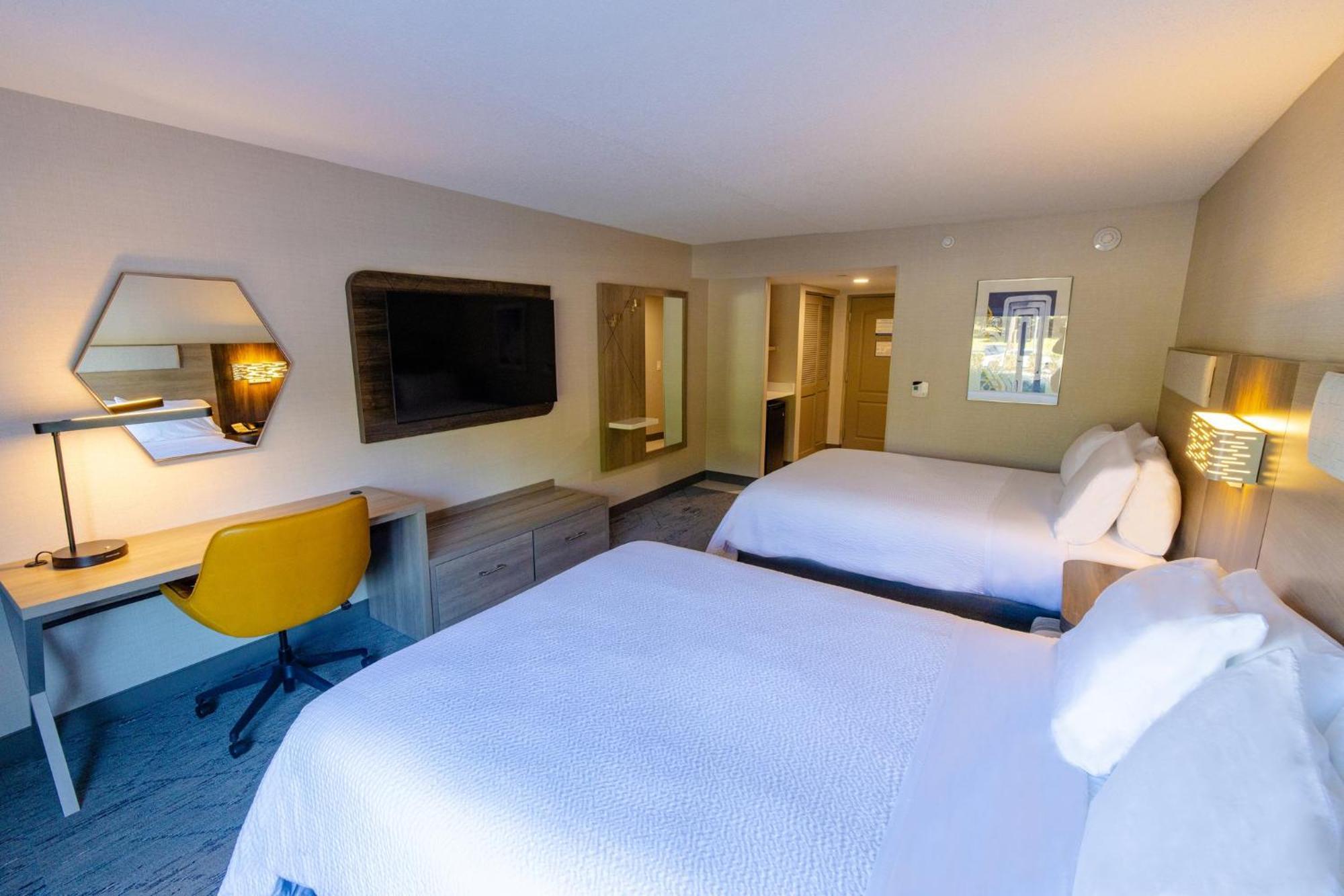 Holiday Inn Express - Neptune By Ihg Exterior photo