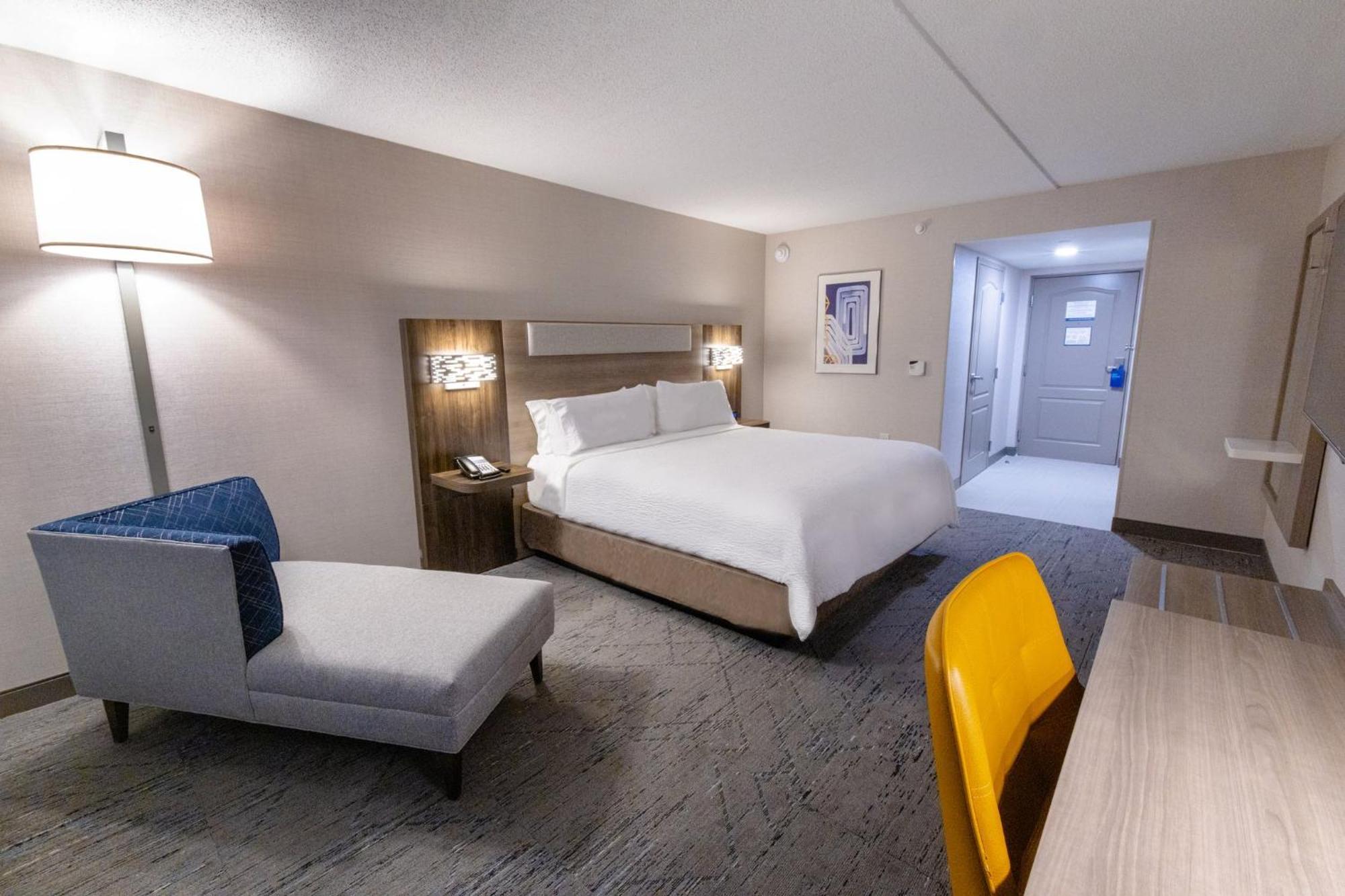 Holiday Inn Express - Neptune By Ihg Exterior photo